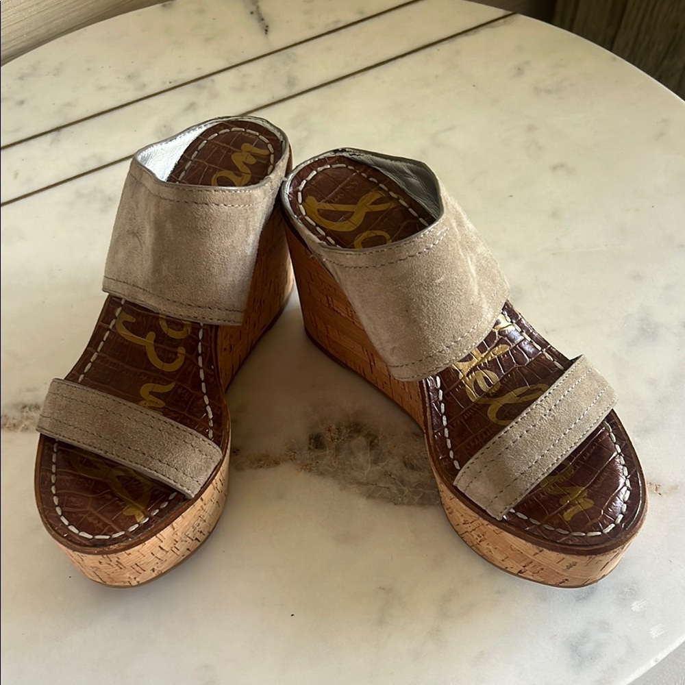 Stylish Tan Wedges